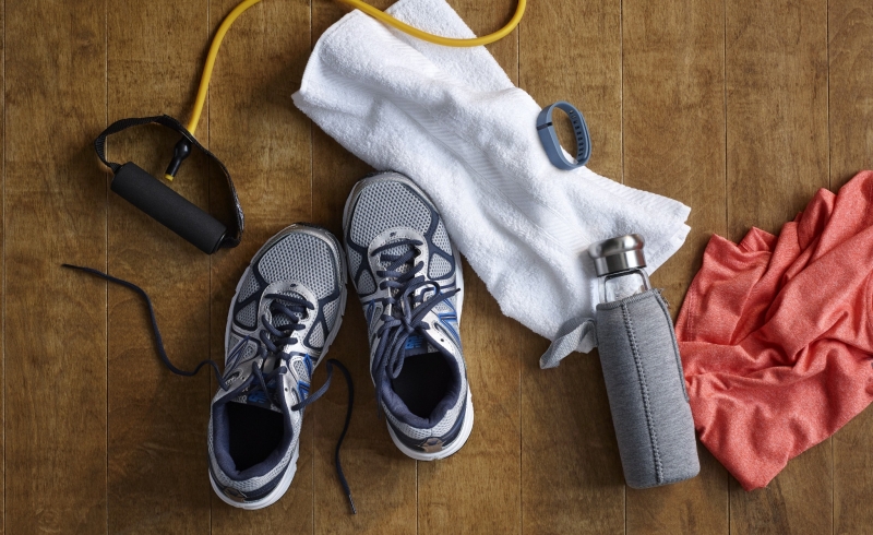 Sport outfit sportswear water bottle floor jump rope fitness