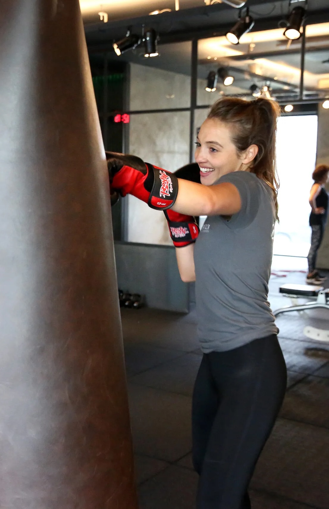 Jamy de Bruijn - vrouw aan het boksen